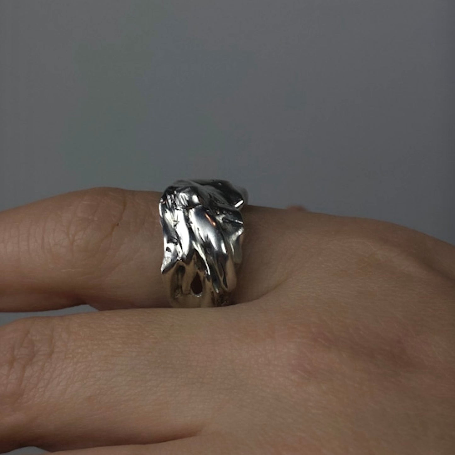 CALIO ring