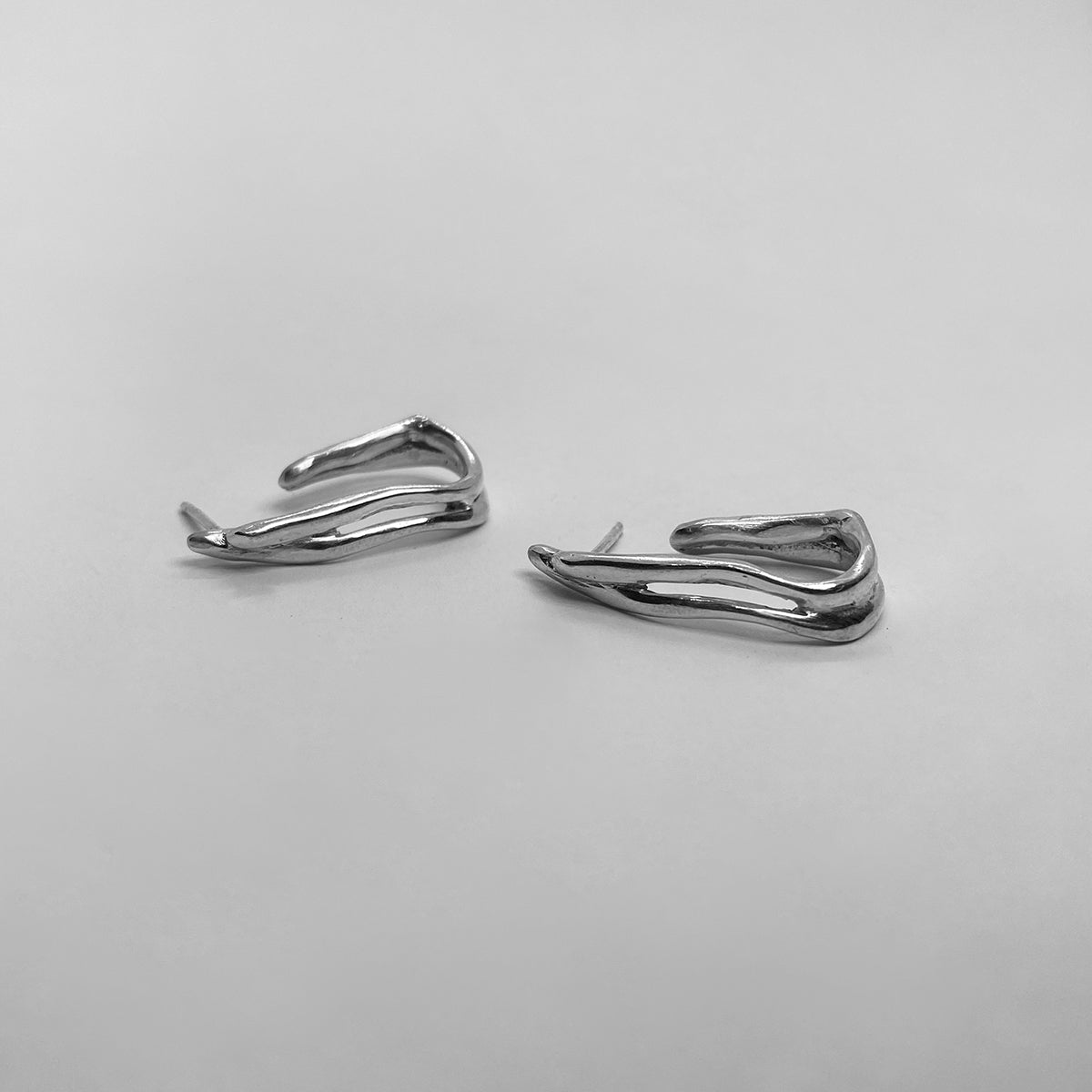 Handmade earrings made of 925 silver
