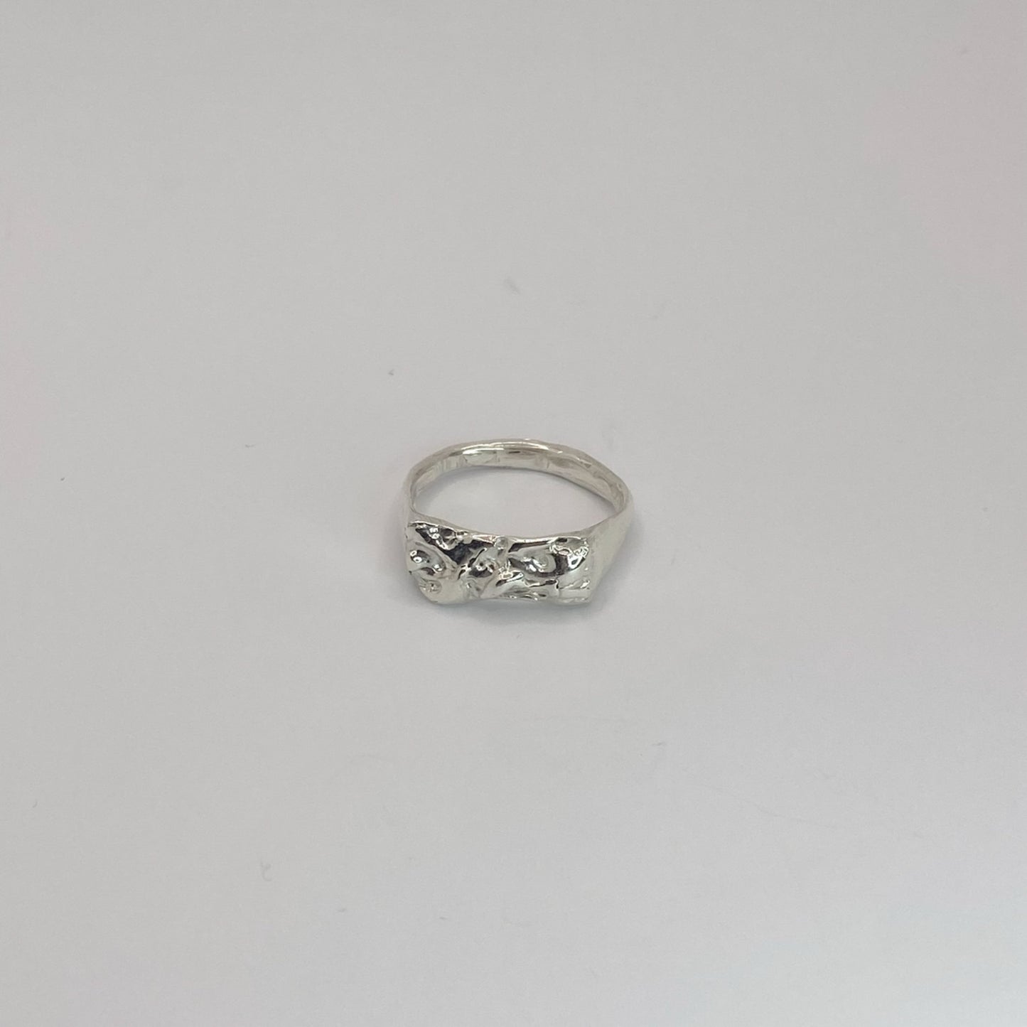 AMARYLLIS ring