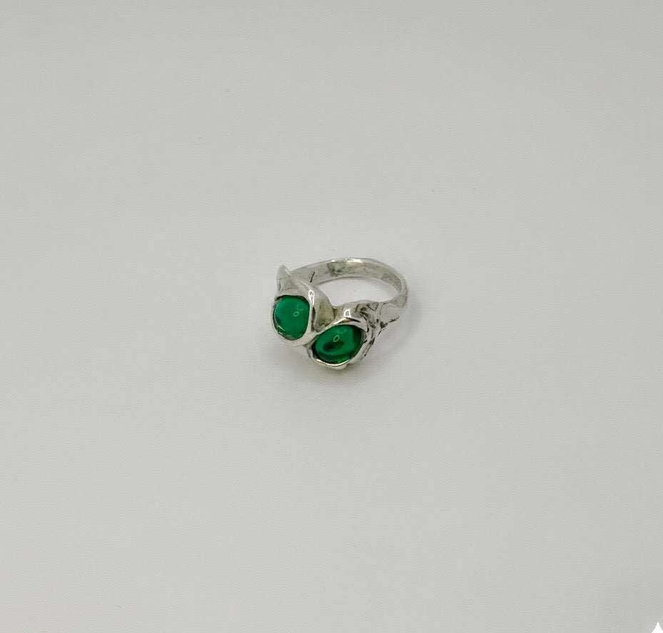 Handcrafted 925 Sterling Silver Ring
Material: 925 Sterling Silver
Detail: Green Glass or Purple Glass
Size &amp; Fit: Available in sizes 43mm to 60mm. Since this is a closed ring design, knowing your correct size is essential. If you are unsure of your size, please refer to our Size Guide page before ordering.
Finish: Smooth, polished finish with an organic, raw aesthetic
Craftsmanship: 100% Handcrafted in Greece
Production: Made to order